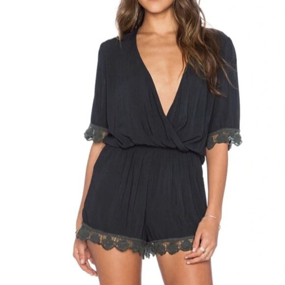 Blue Life Boho Romper 3/4 Sleeve Surplice Neck Crochet Lace Black Small - Picture 1 of 16